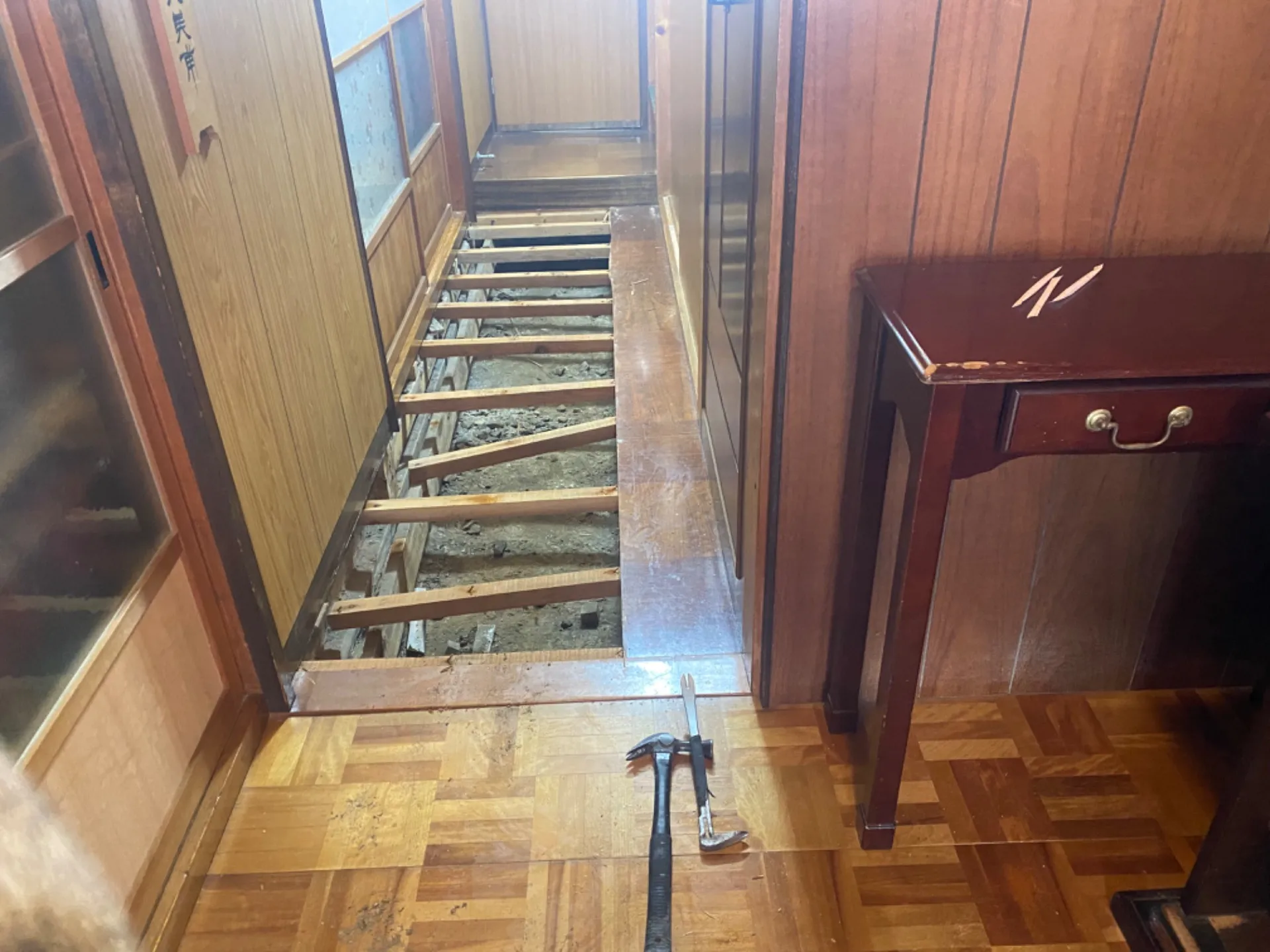 廊下 下地補強➕床張り替え